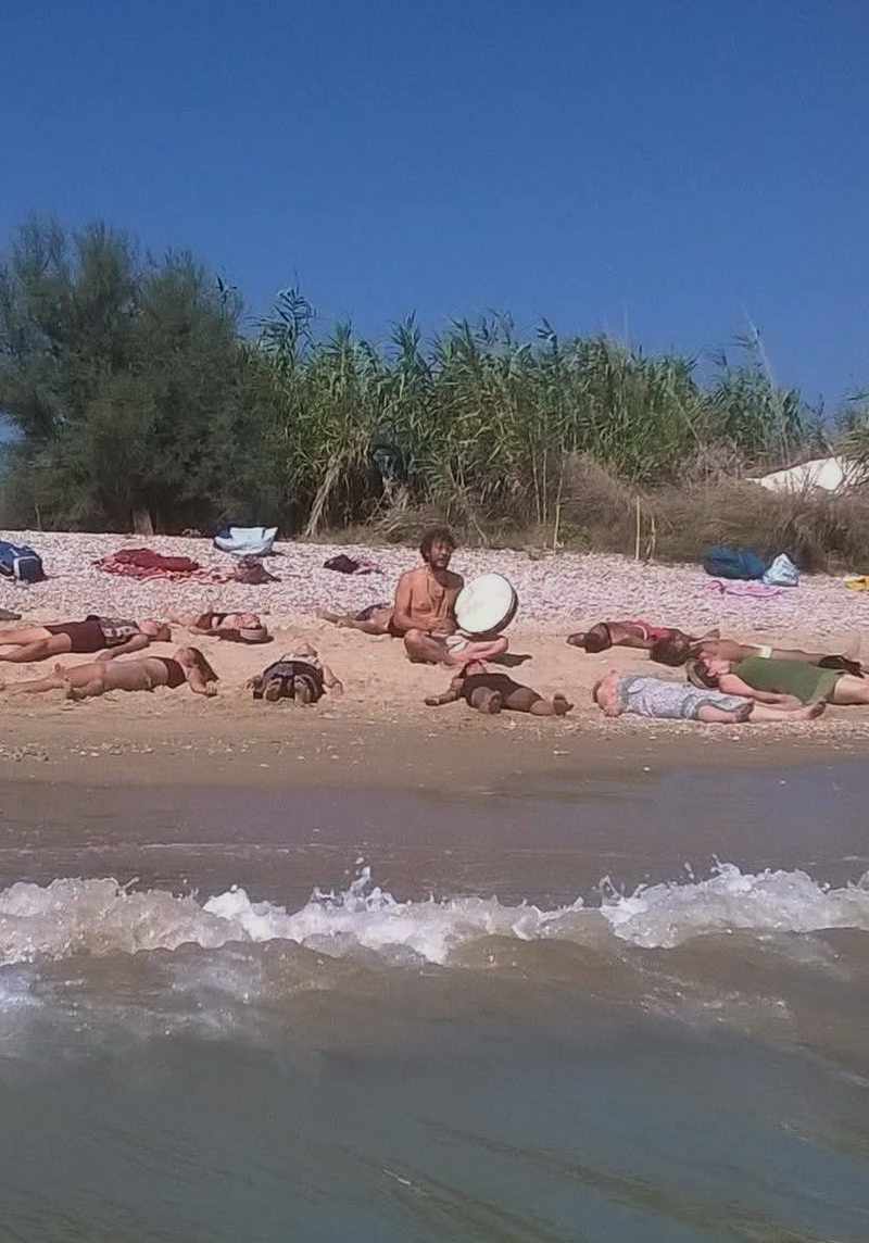 Facilitazione di gruppi di biotransenergetica in riva al maare